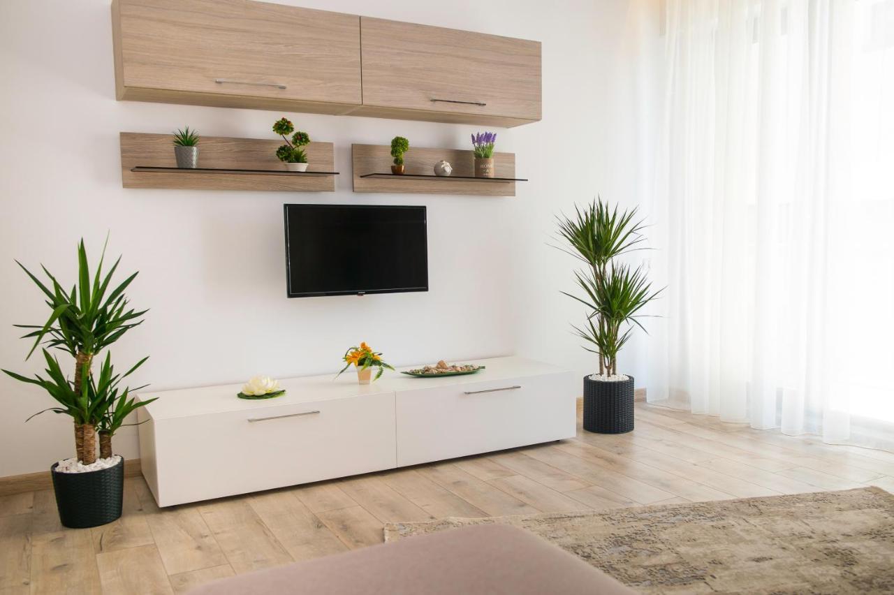 Golden Shell Apartment Mamaia Nord Неводарі Екстер'єр фото